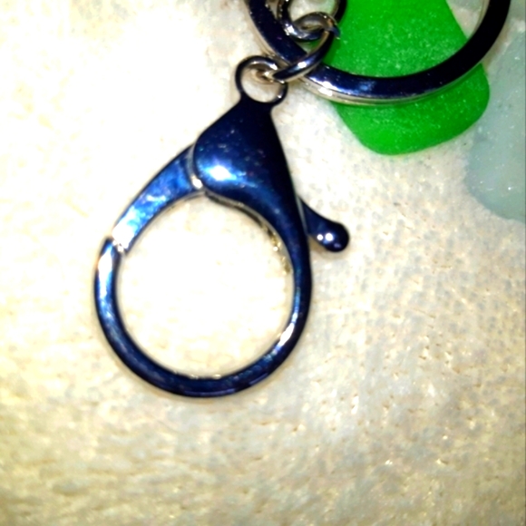 🆕️Boutique Resin Cupcake 🧁 and Metal Charm Keychain/ Purse Charm - Picture 6 of 6